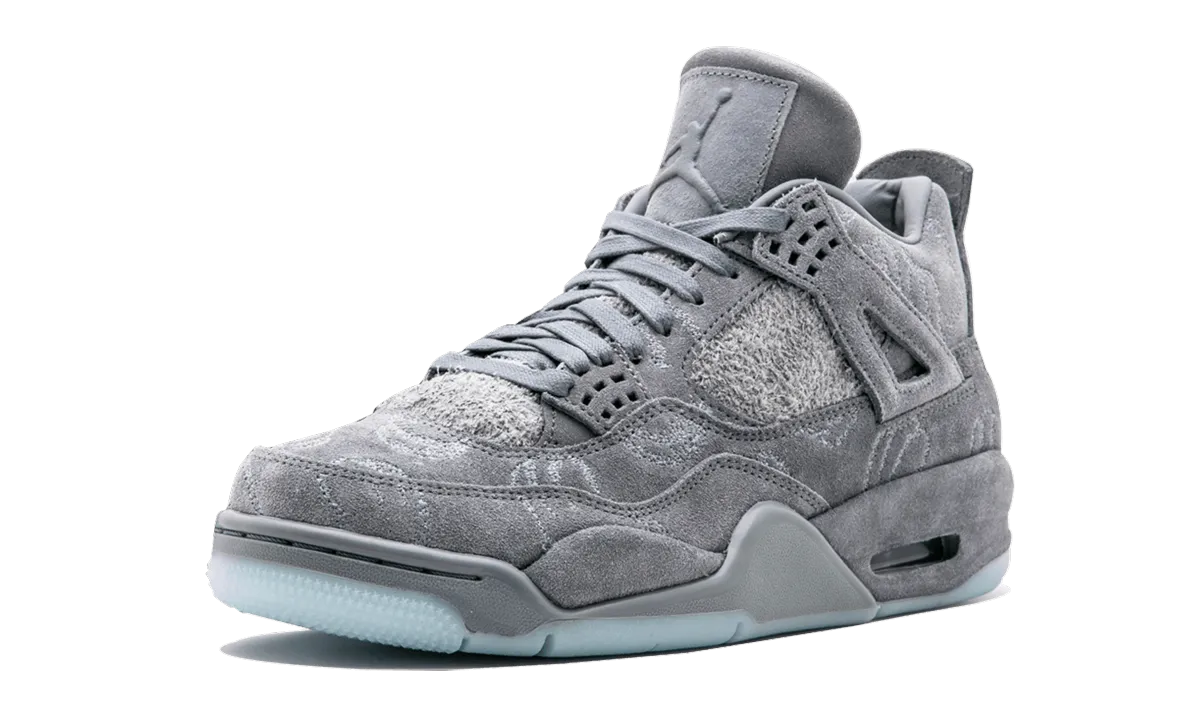 Air Jordan 4 Retro Kaws