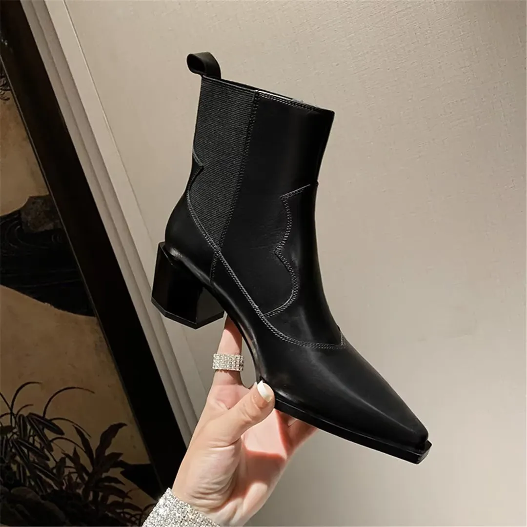 CrocRefined Pointed Winter Boots