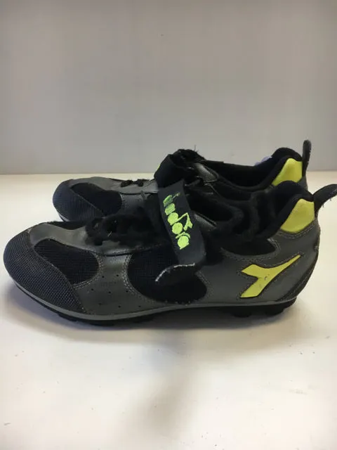 Diadora Mens Black/Gray Size 7 / Size 40 Used MTB Biking Shoes