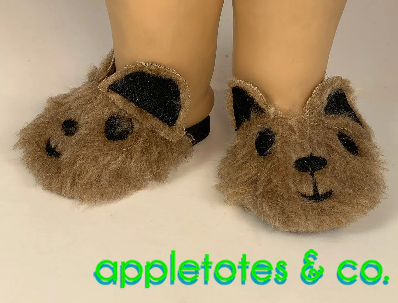 Fuzzy Animal Slippers ITH Embroidery Pattern for 18 Inch Dolls