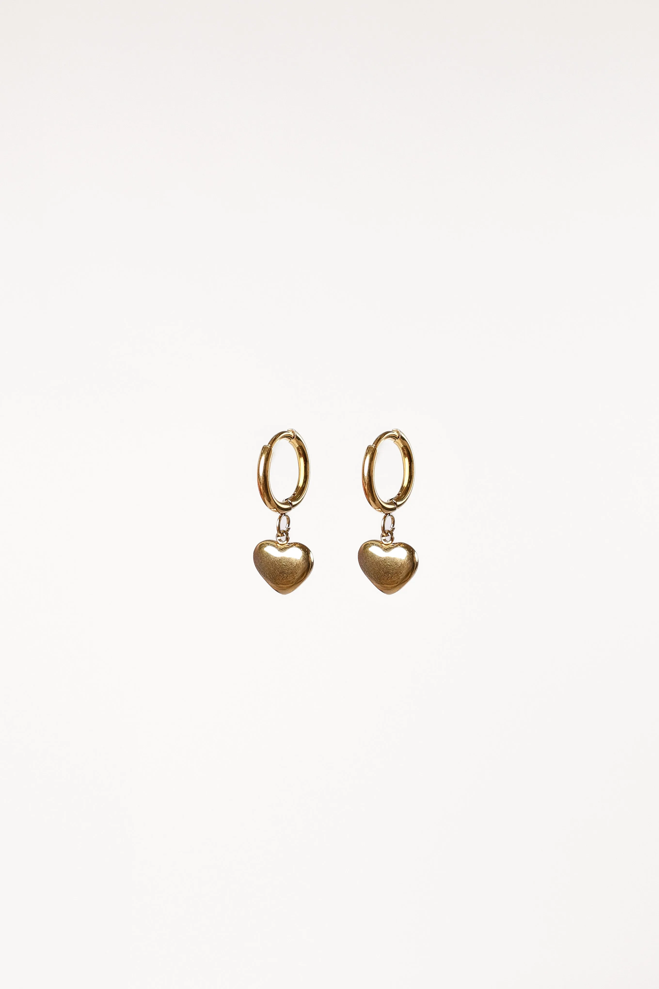 Joree Heart Hoop Earrings - Gold