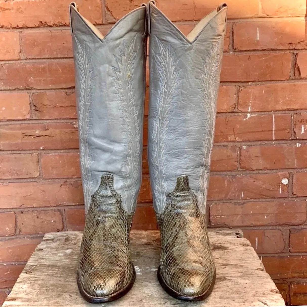 LARRY MAHAN Vintage Snakeskin Gray Leather Tall Knee High Cowboy Western Boots