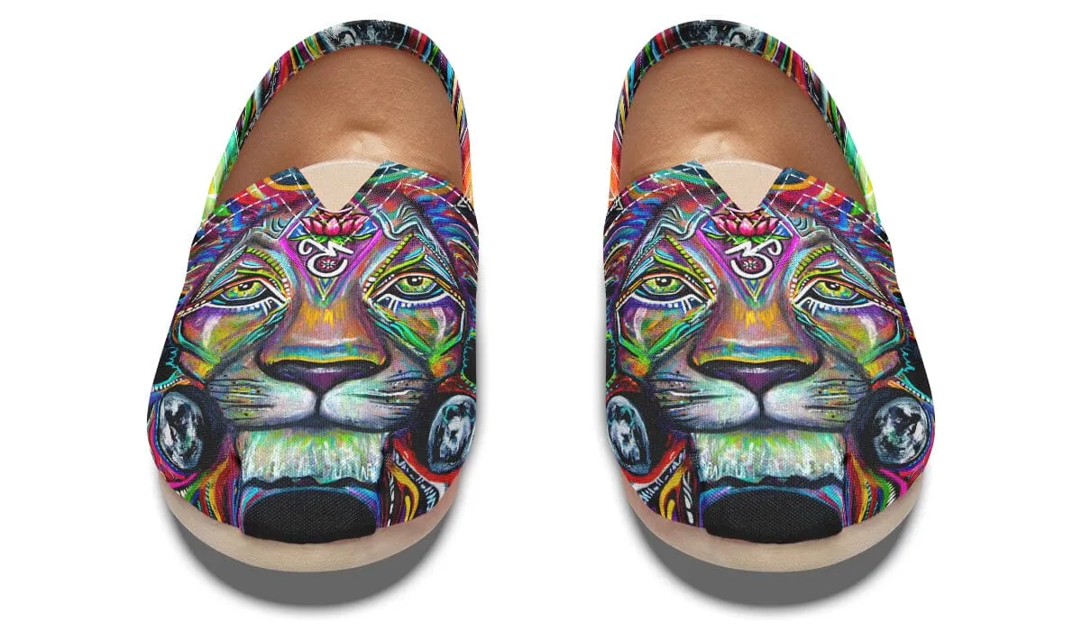 Lunar Lion Casual Slip on Shoes