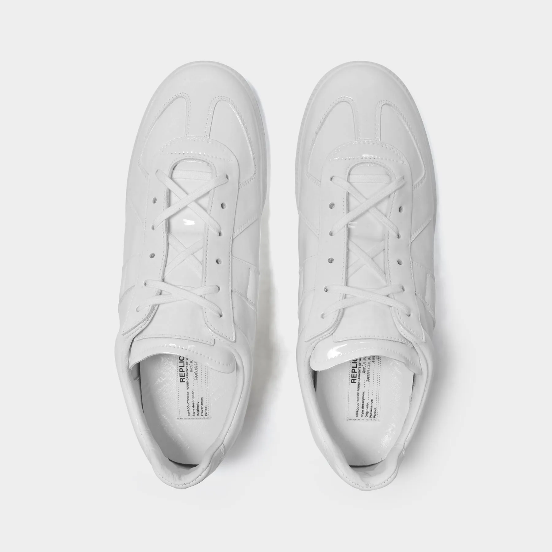 Replica Low Top Sneakers in White Leather