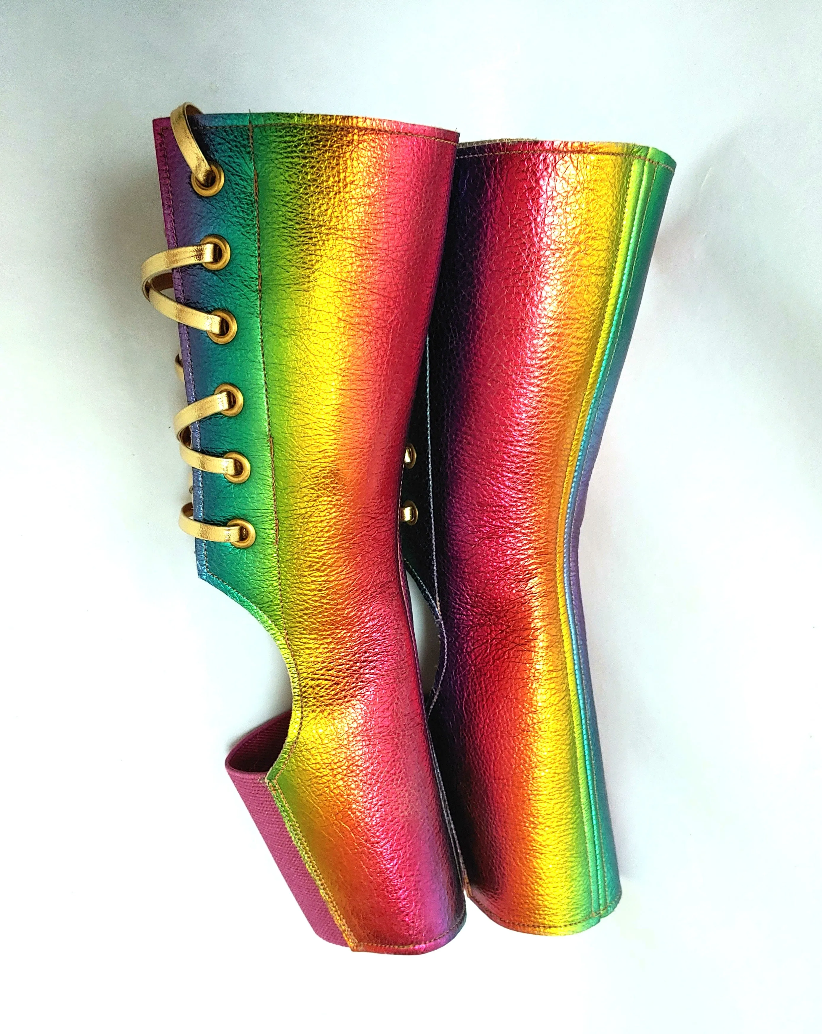 Short Aerial boots in RAINBOW #2 Metallic