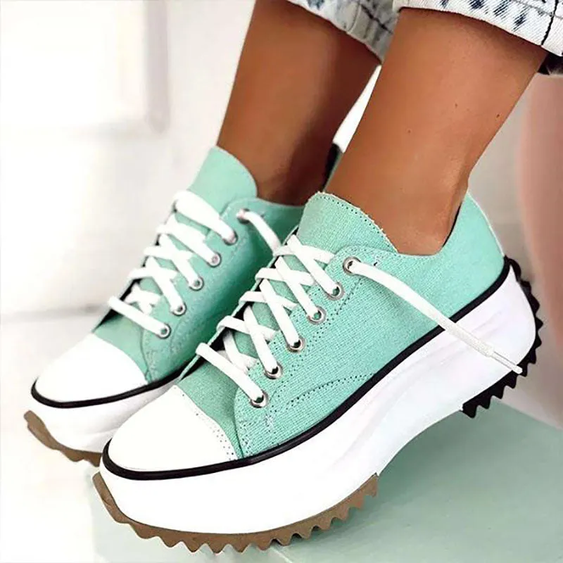 Stylish canvas shoes with thick soles for women